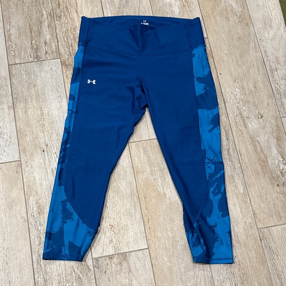 Under Armour women’s Blue crop Leggings size XL - Picture 1 of 5